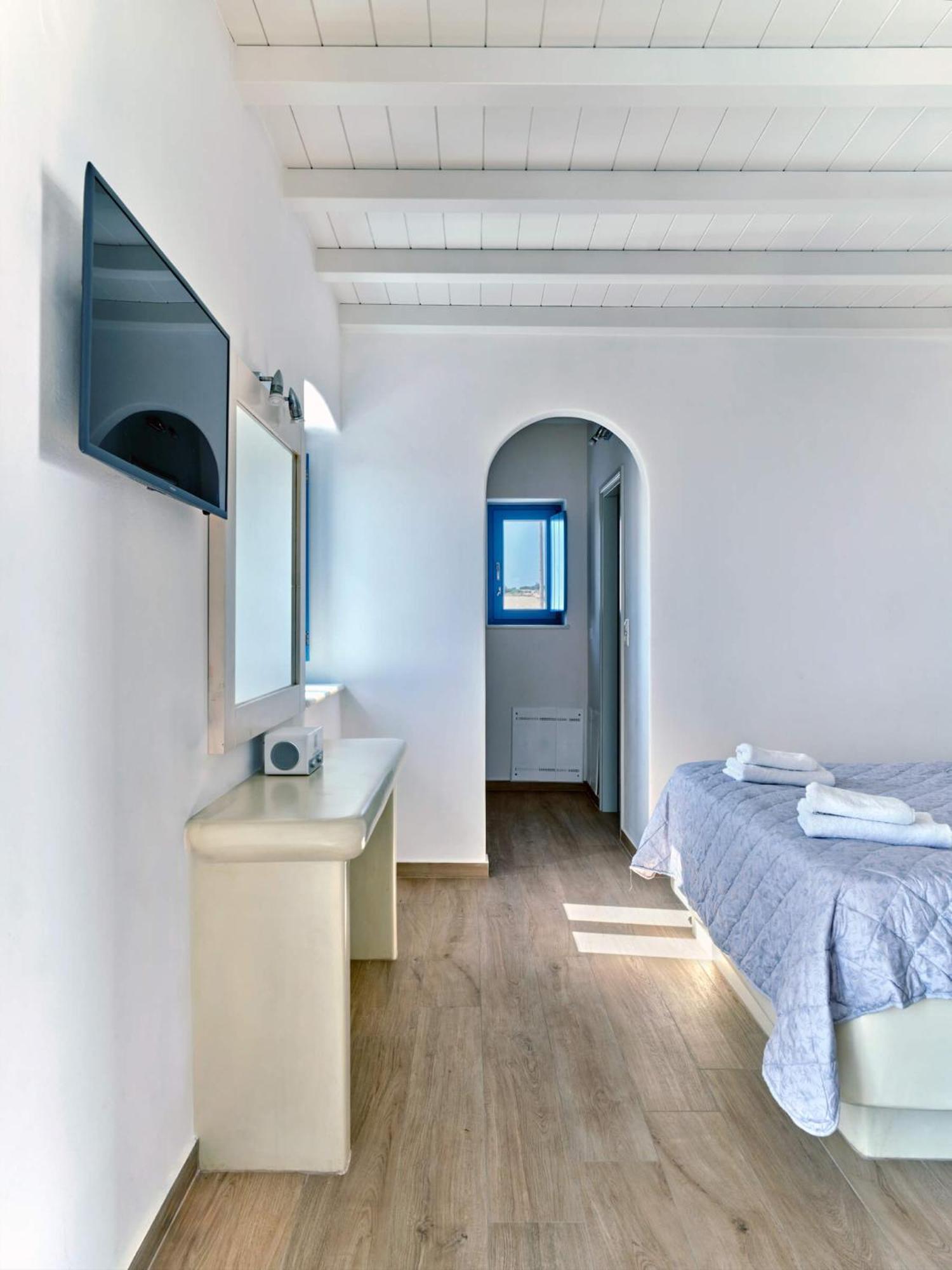 Luxurious Villa Pactia Amazing Pool Isterni  Eksteriør bilde